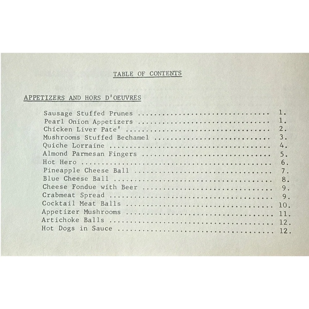 Vintage Church Cookbook Christ Child Society: What's Cooking For Christmas?‎